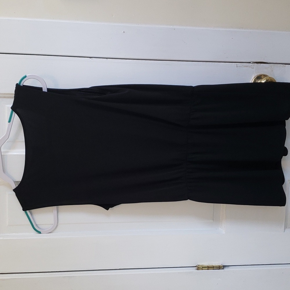 White House Black Market Sleeveless Metallic Embroidered V Neck Peplum Top - Picture 8 of 14